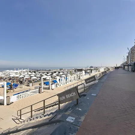Studio In Blankenberge Near Beach & Pier * ブランケンベルヘ